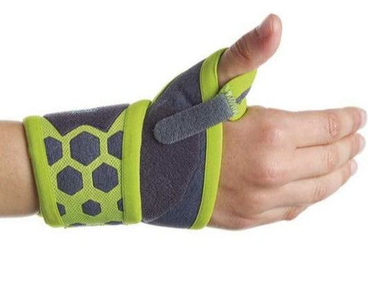 child-wrist-brace-enveloping-design-size-t1-t2-ortoprime-uk