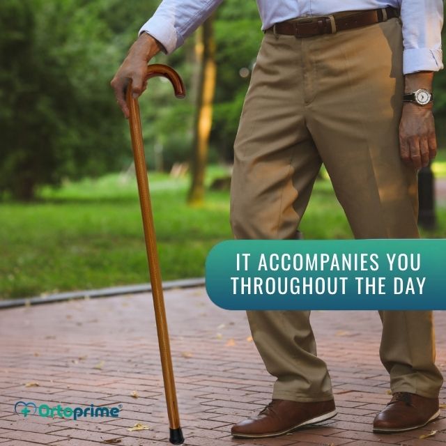 curved-handle-wooden-cane-lightweight-design-ortoprime-uk