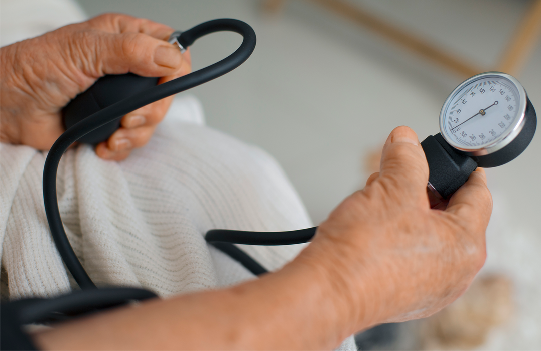 medical-aneroid-bp-gauge-a50-cuff-ortoprime-uk