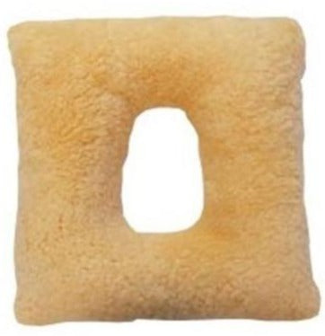 premium-lambskin-square-cushion-with-hole-anti-bedsore-ortoprime-uk